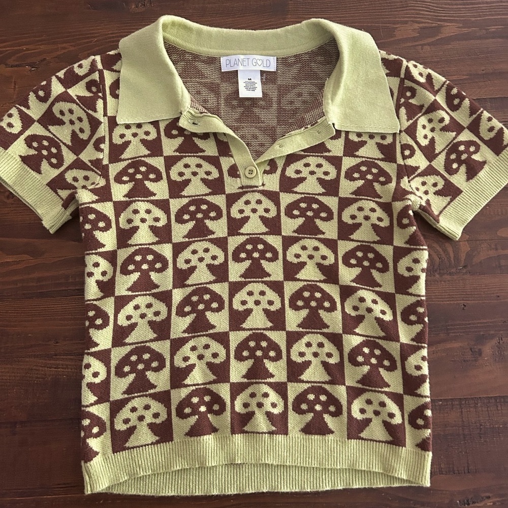 NWOT cute sweater top